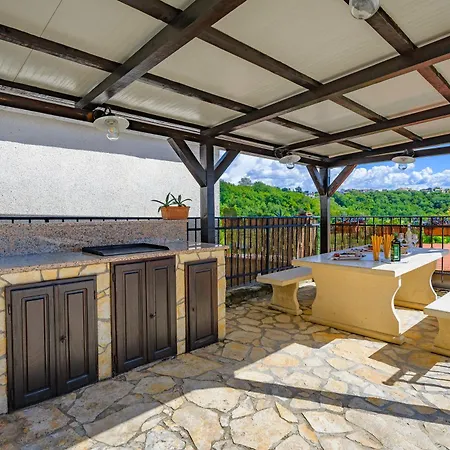 Di Sopra Вилла Momjan